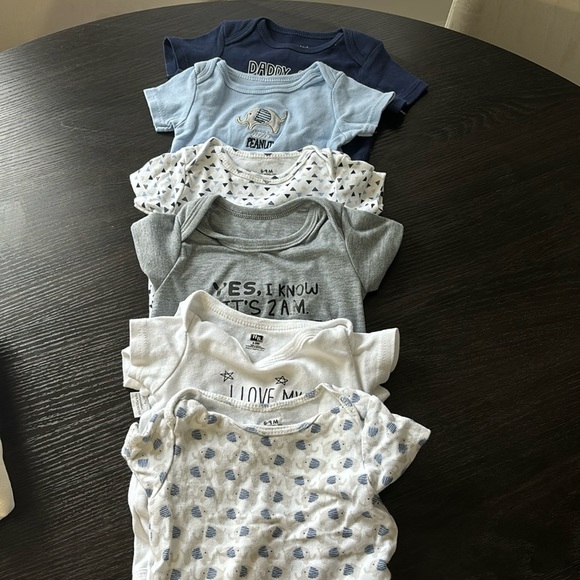 Baby boy 6-9 month bundle clothes - Picture 2 of 8